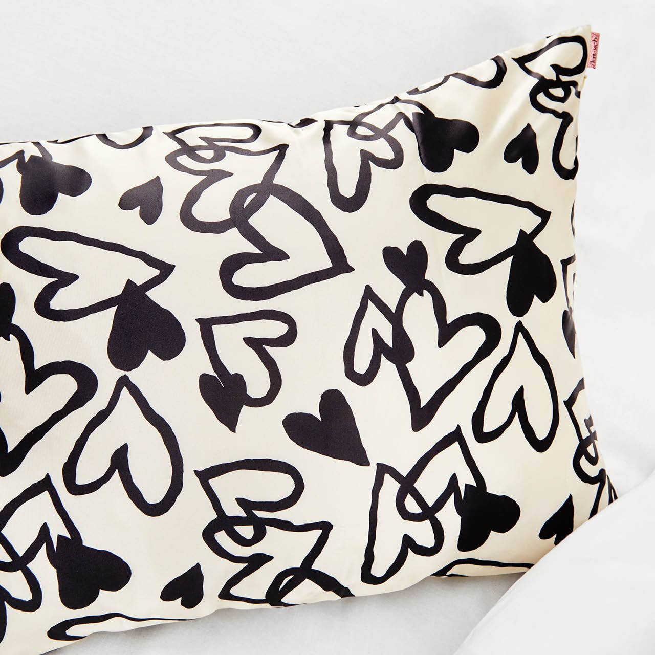 KITSCH - Standard Satin Pillowcase - Heart