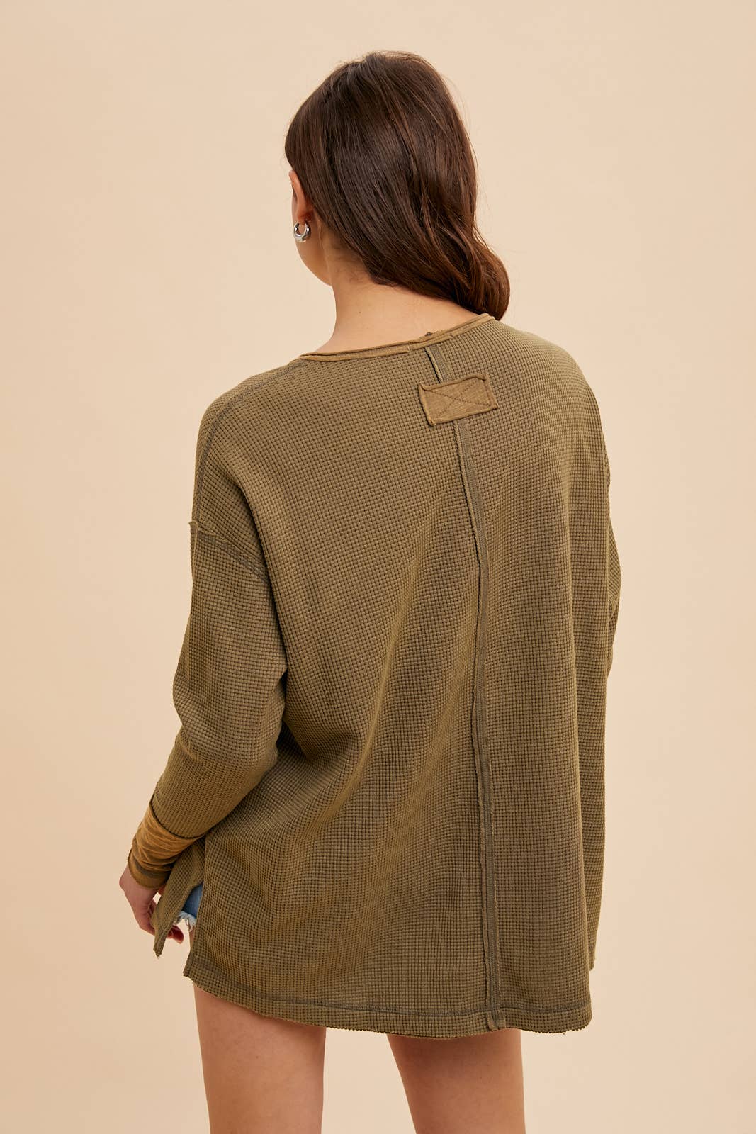 In Loom - GARMENT WASHED CONTRAST HENLEY