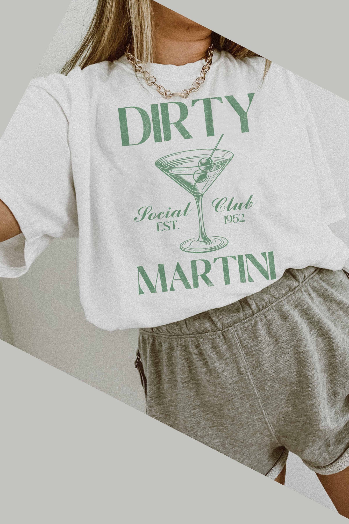 GOOD DAY STREET -DIRTY MARTINI OVERSIZED GRAPHIC TEE