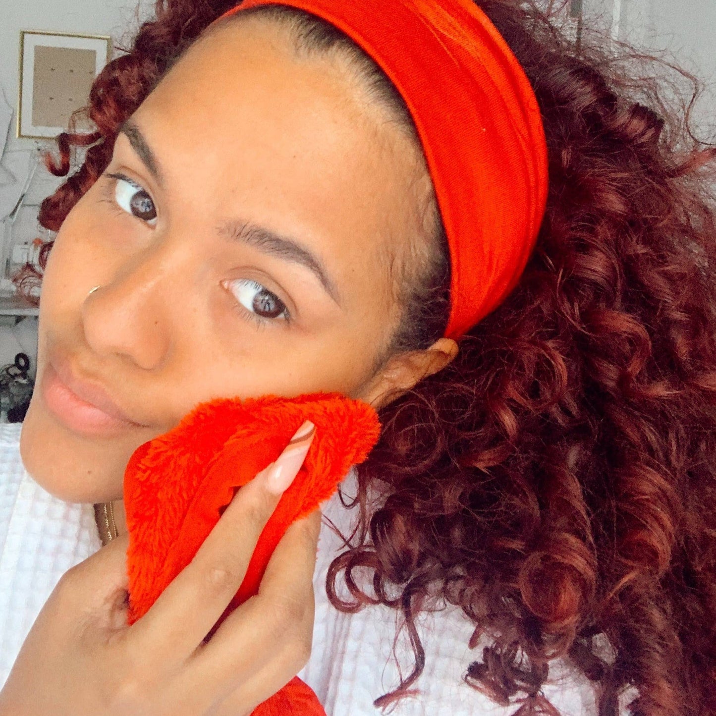 MakeUp Eraser Pro - Love Ruby Red