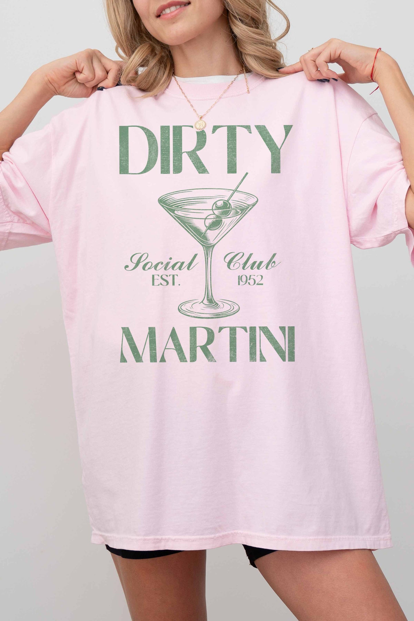 GOOD DAY STREET -DIRTY MARTINI OVERSIZED GRAPHIC TEE