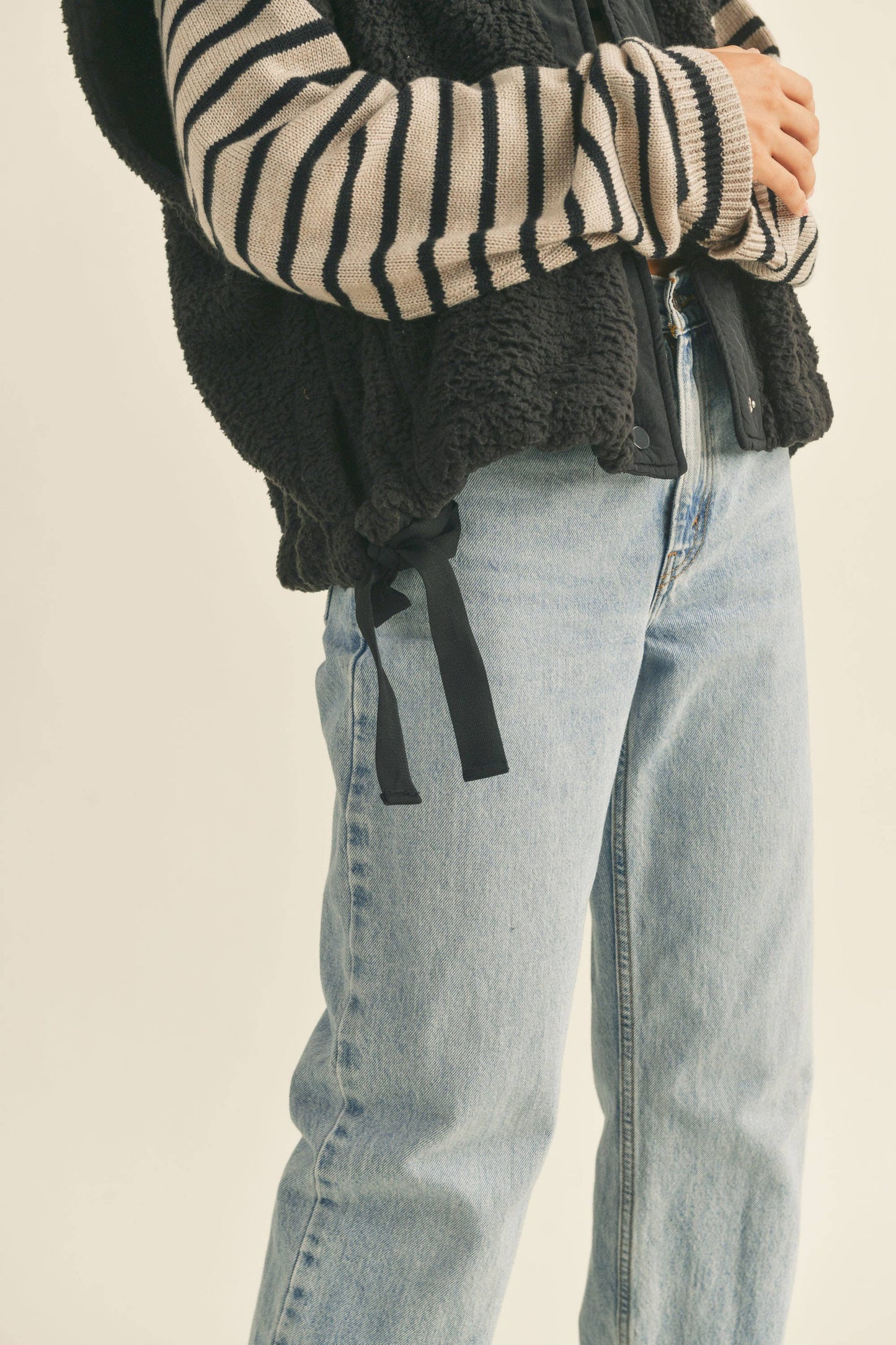 MIOU MUSE - TEDDY FABRIC UTILITY VEST JACKET