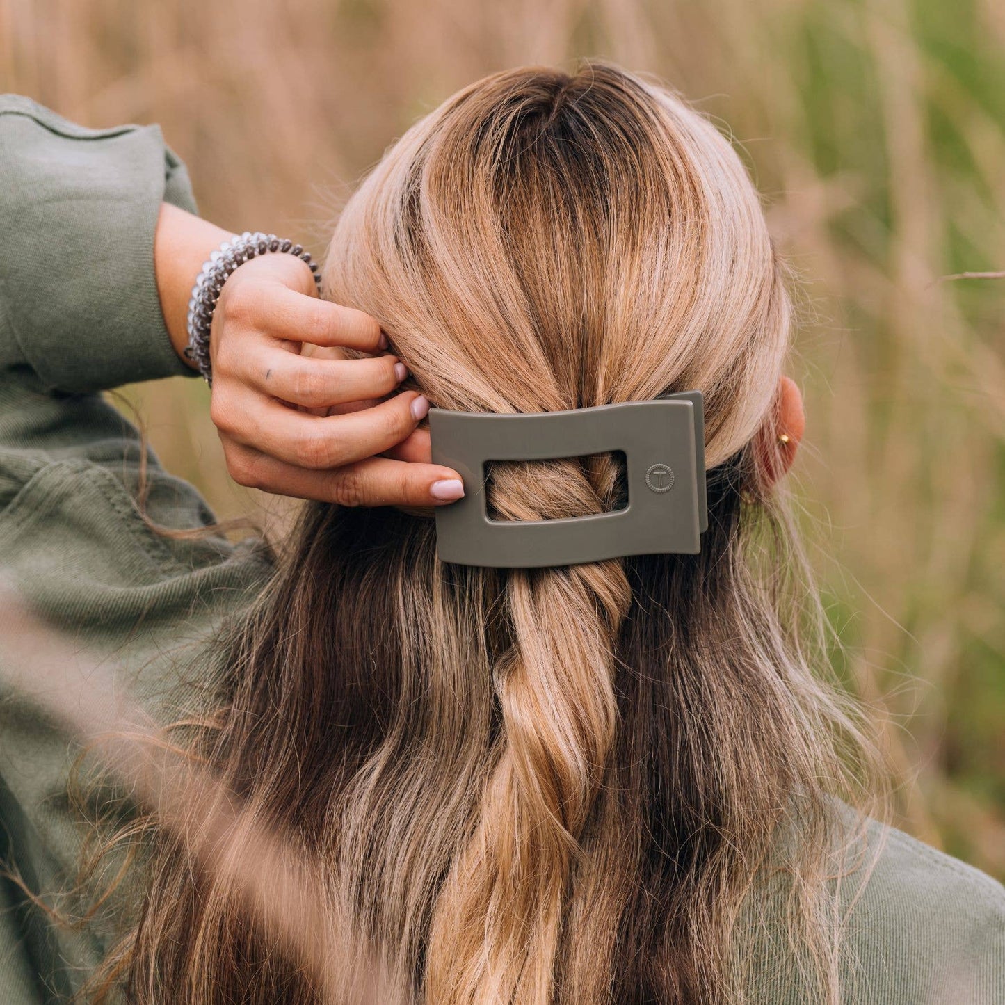 TELETIES - Flat Rectangle Hair Clip | Medium | Sage It Ain't So