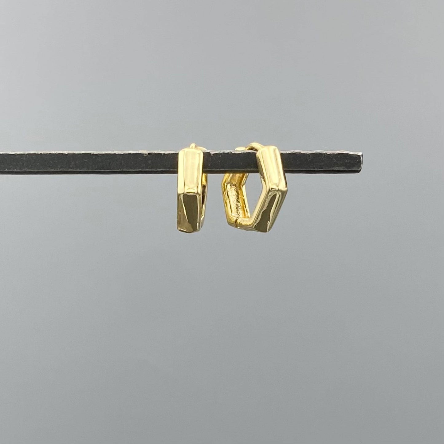 Something Silver - Hexagon Hinged Clicker Hoops