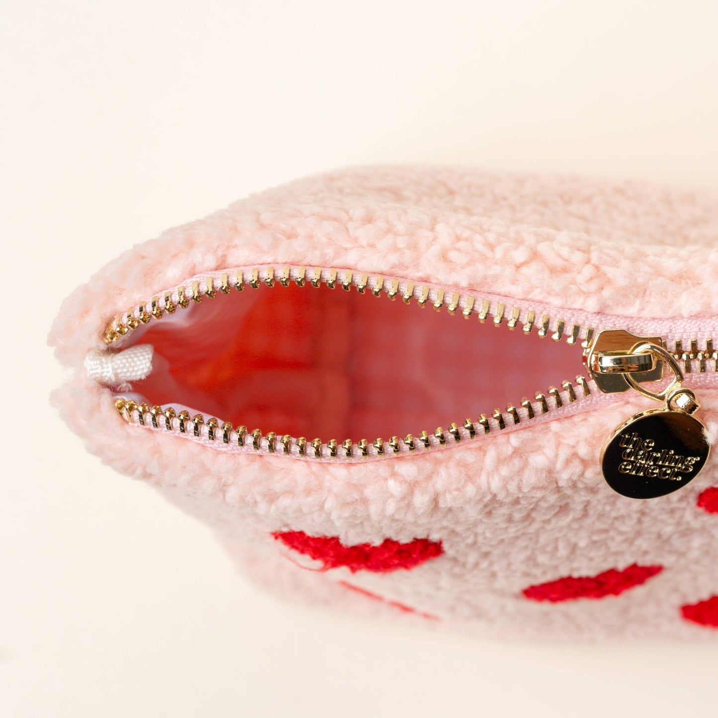 The Darling Effect - Teddy Pouch- Hearts Pink