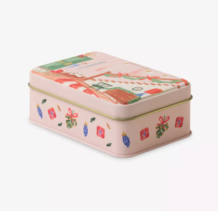 Paddywax Holiday Tin 5oz Staricase Scene - Wassail