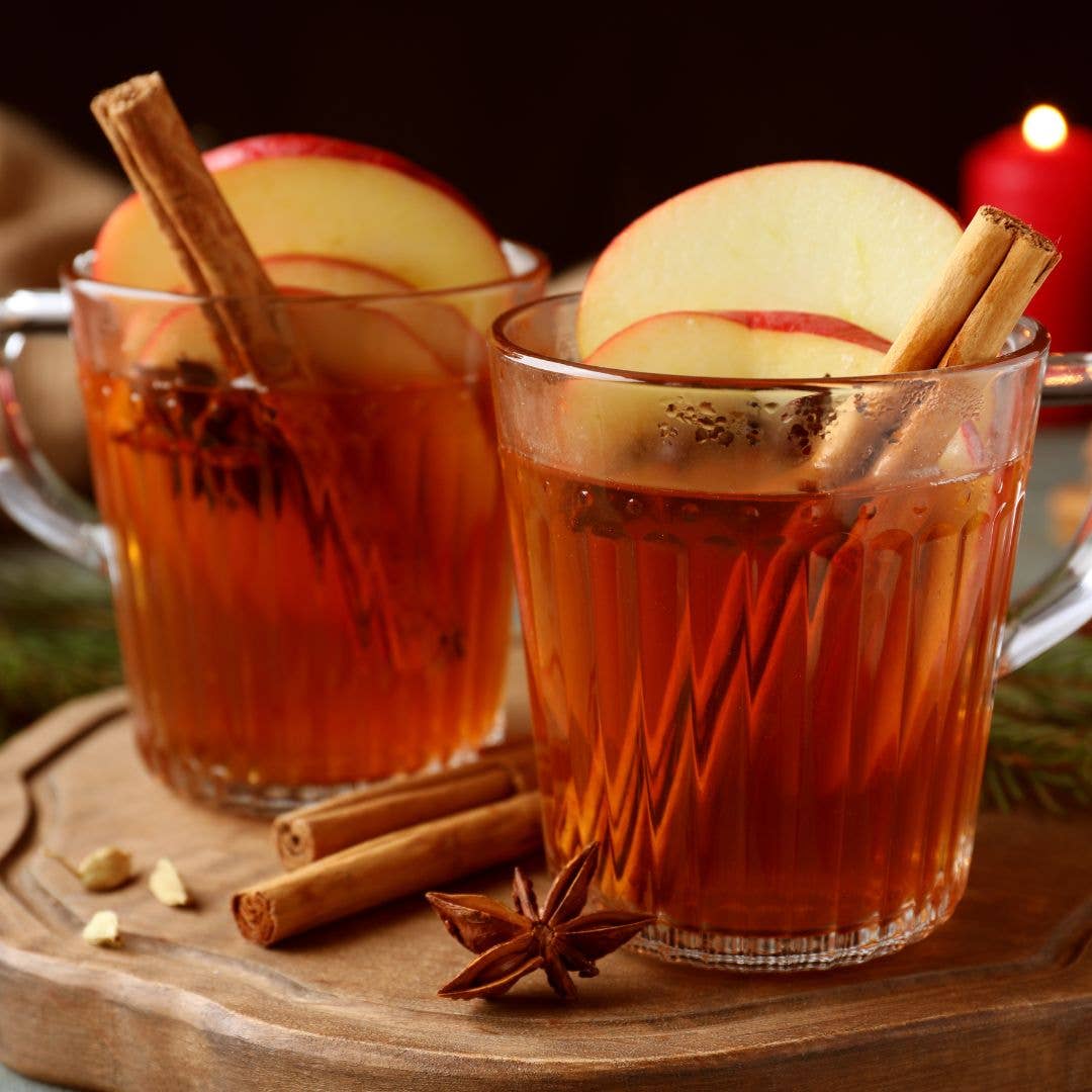 Wood Stove Kitchen - Mulling Syrup, 16 fl oz - for Mulled Wine, Cider, Baking, Co