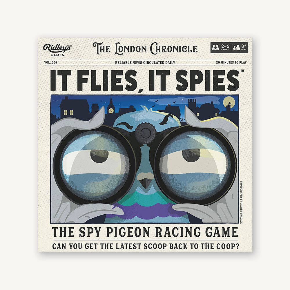 Chronicle Books - It Flies, It Spies