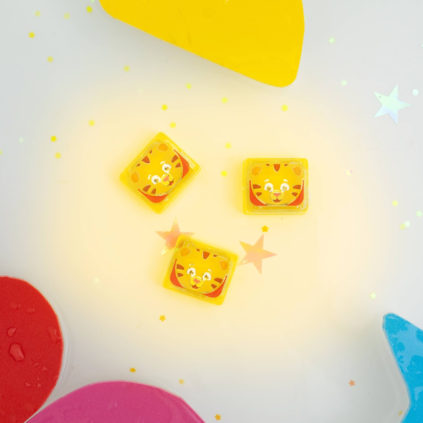 Glo Pals - Daniel Tiger's Neighborhood - Light-Up Cubes