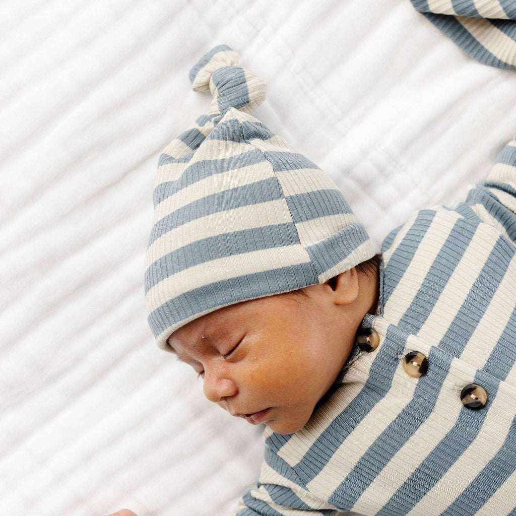 Lou Lou & Company - Lincoln Ribbed Top Knot Hat