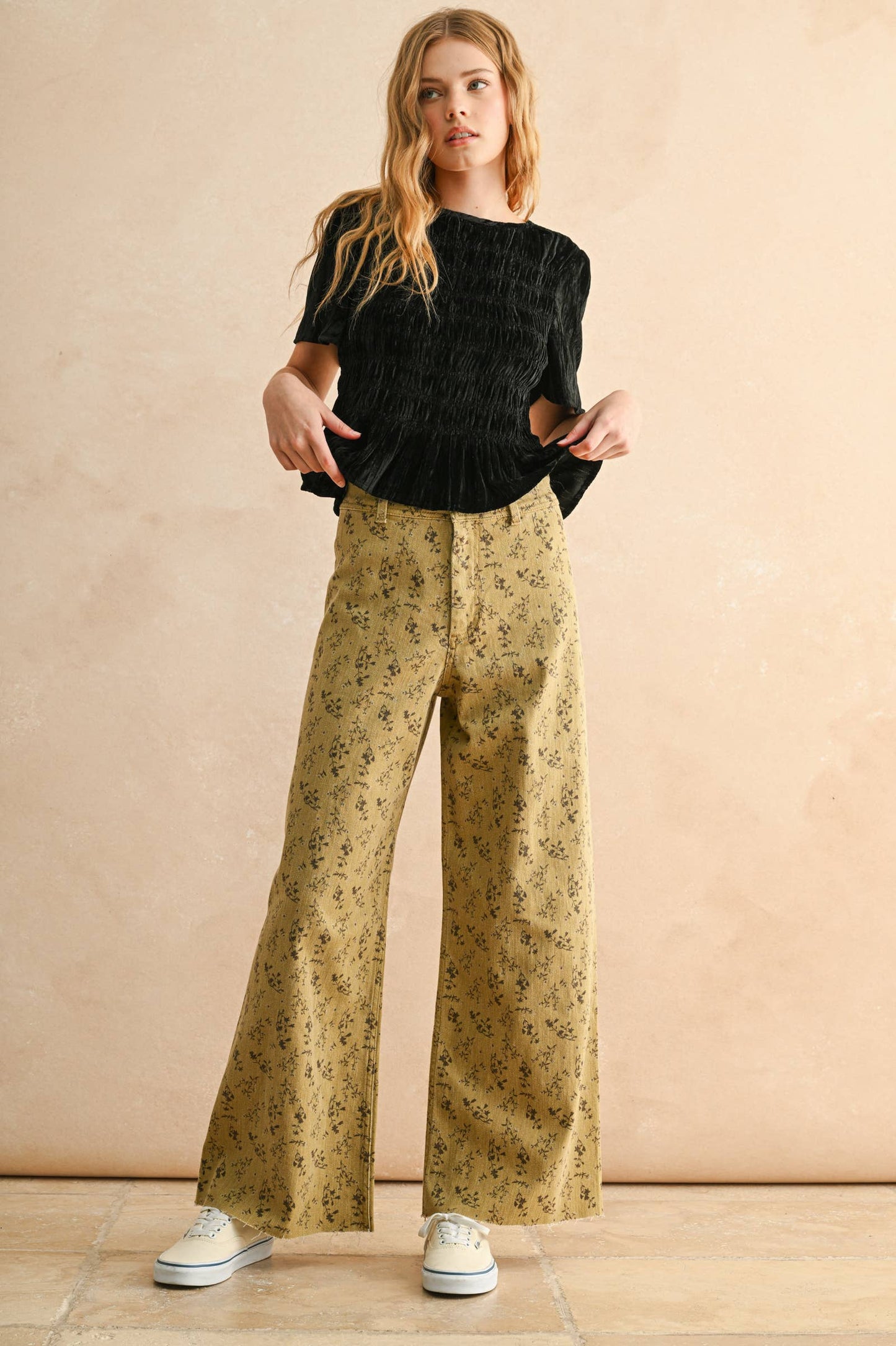 Tessa Floral Print Pants - Toasted Vanilla