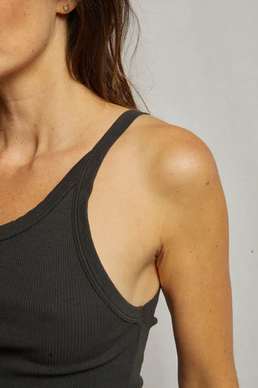 perfectwhitetee - annie tank - vintage black