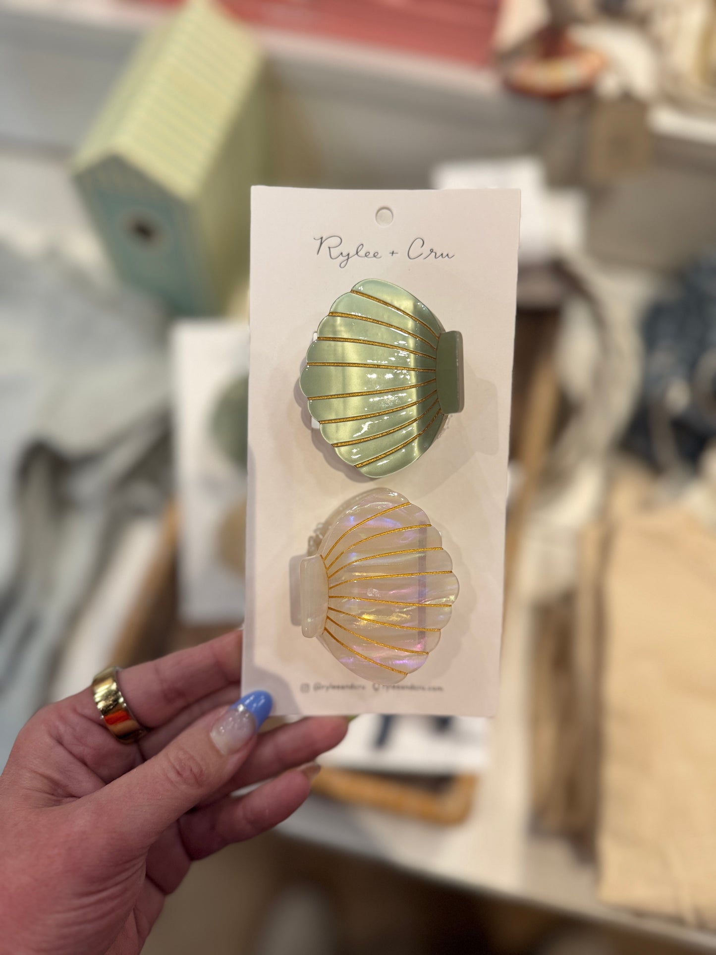 RYLEE + CRU SHELL CLIP SET SEAFOAM, NATURAL