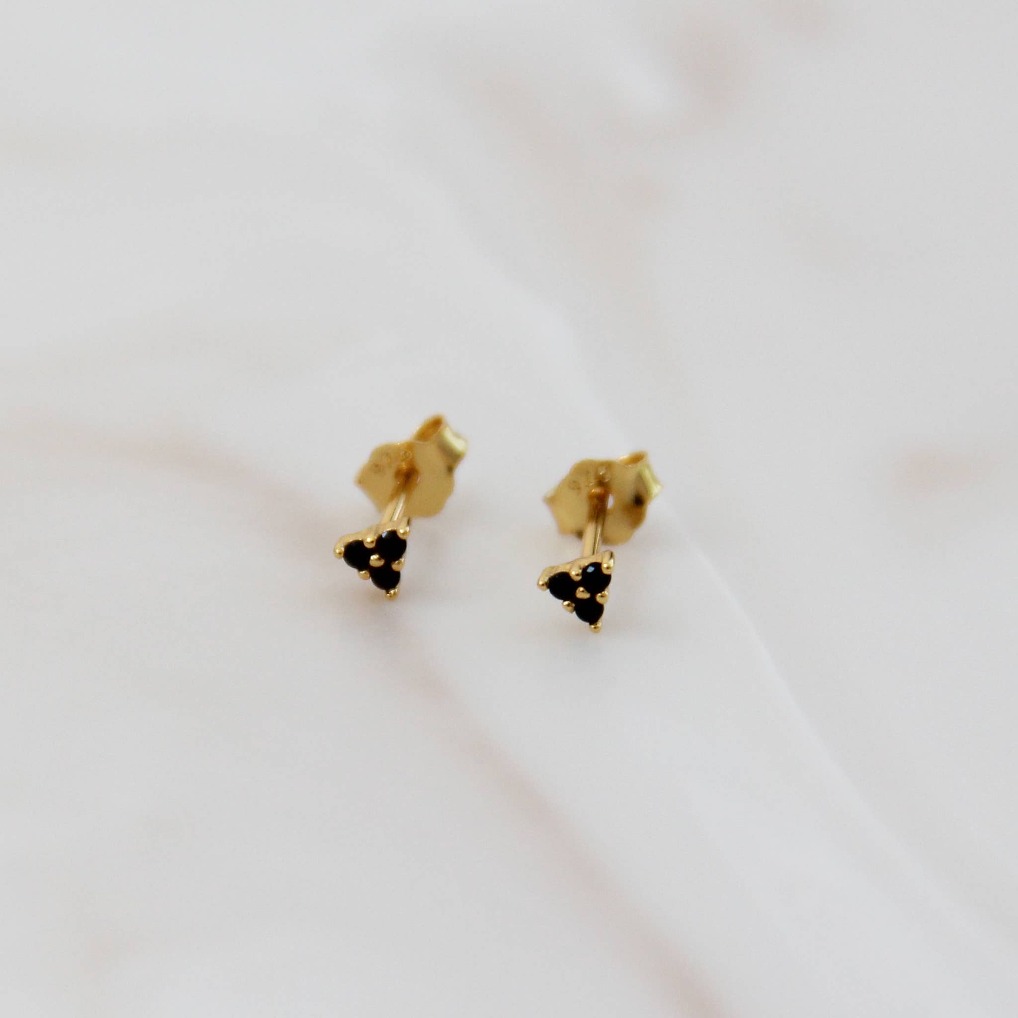 MAIVE - Tiny Trio Studs - Black