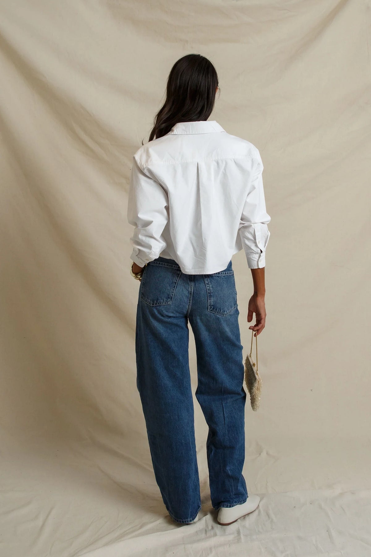 perfectwhitetee - naomi oxford cotton long sleeve cropped button up - white
