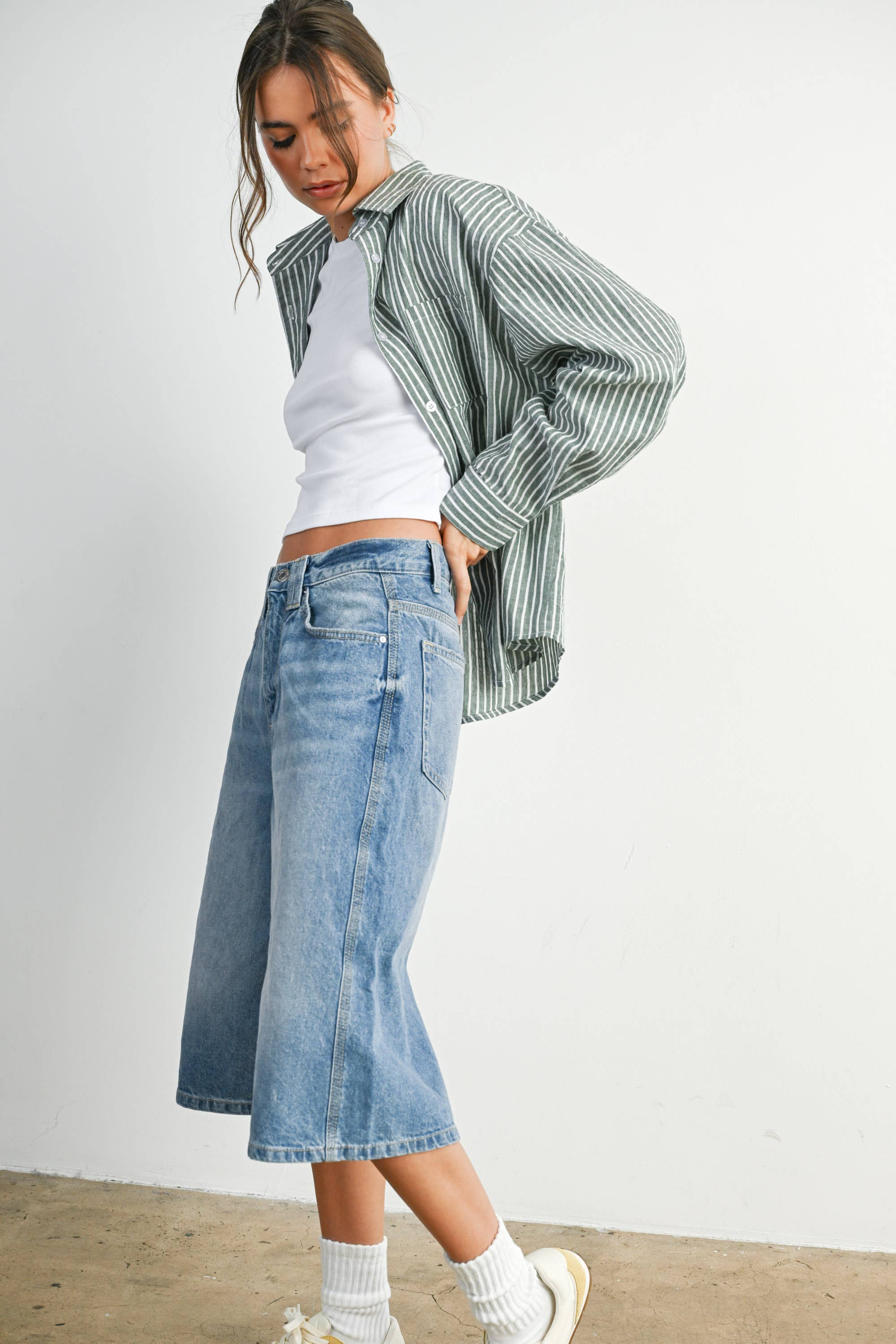 BUTTERMELON - Cropped Striped Button-Up Collared Long Sleeve Top - Multiple Colors