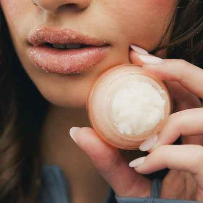 Poppy & Pout - Lip Scrub, Retro Ski, Berry Bonfire, Limited Edition
