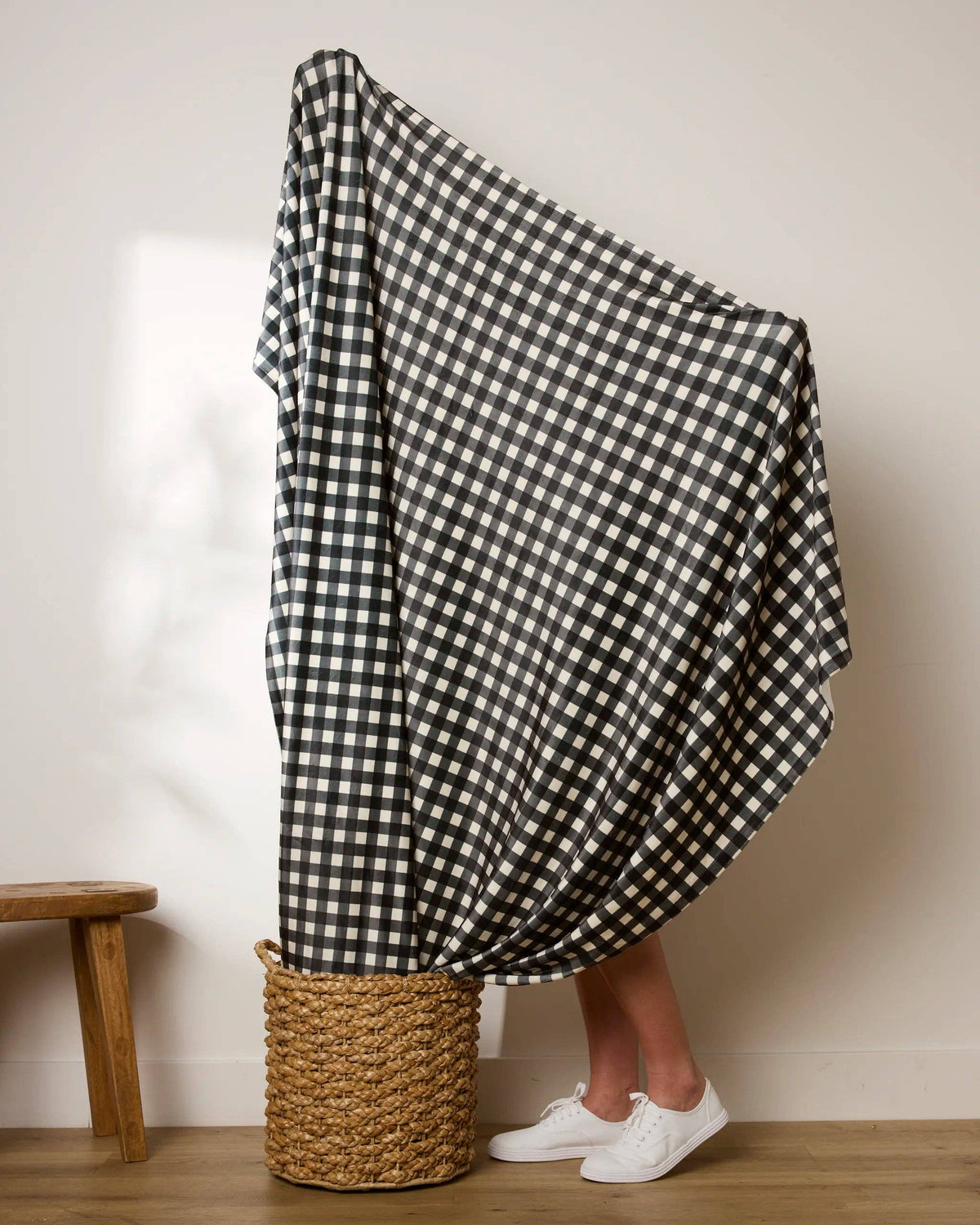 Geometry - Boohoo Charcoal Butter Blanket