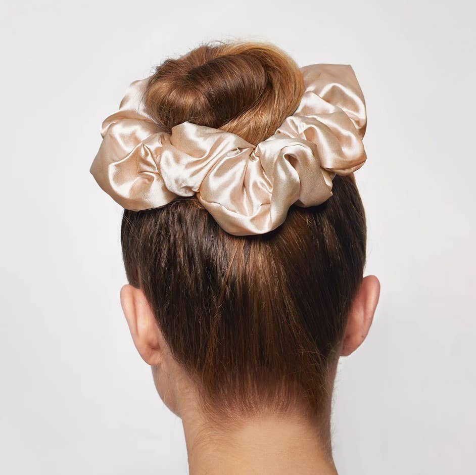 KITSCH - Holiday Cloud 9 Satin Pillow Scrunchie 1pc - Champagne