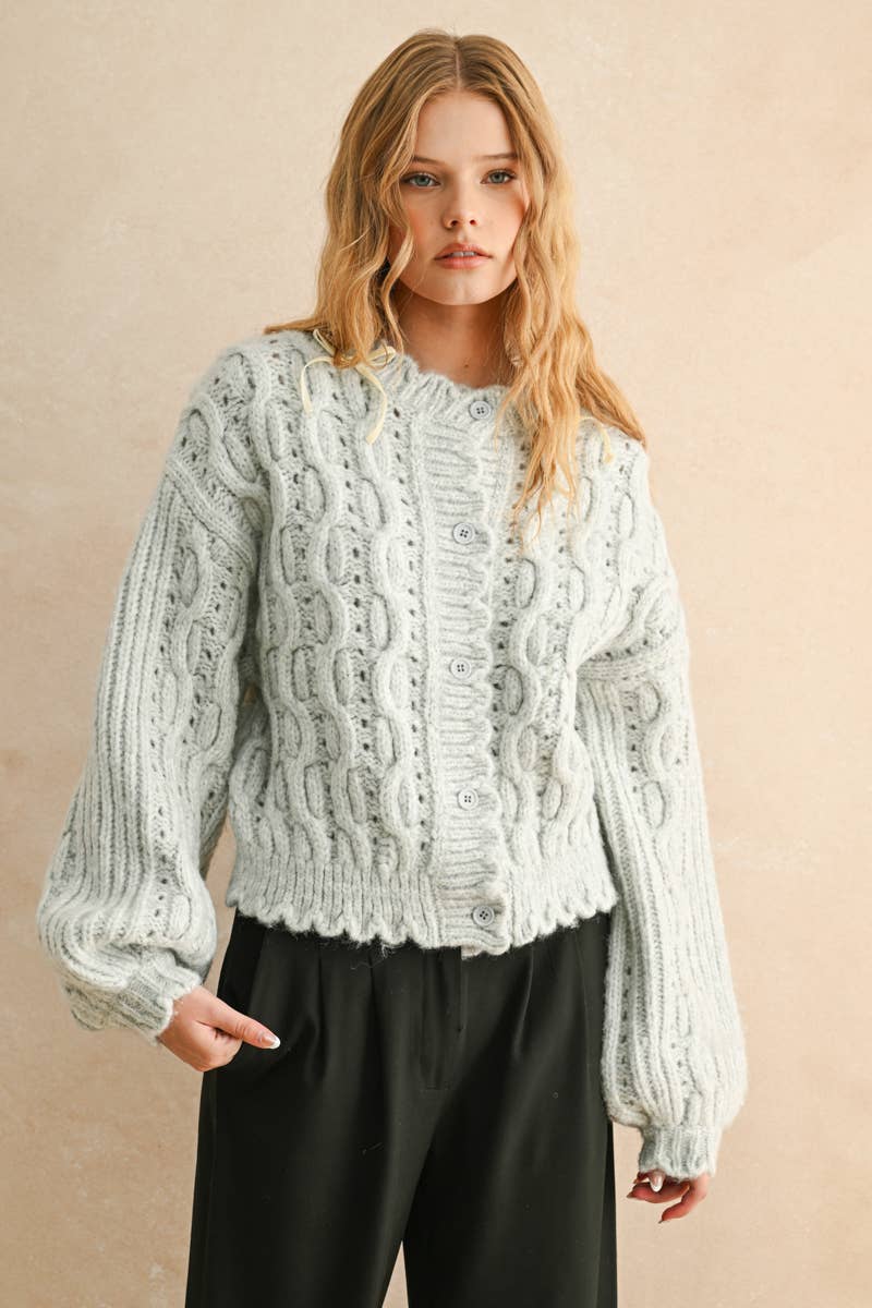 MIOU MUSE - SCALLOP EDGE CABLE KNIT CARDIGAN