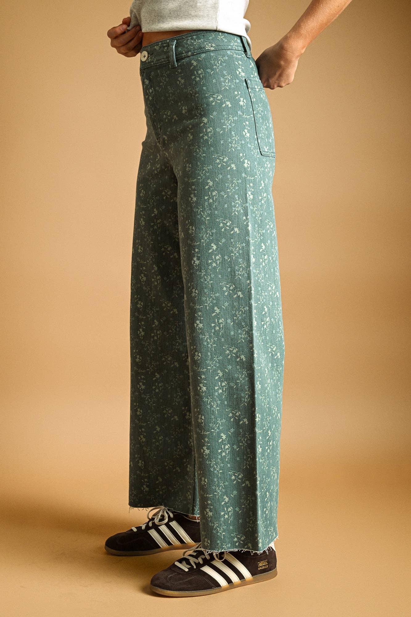 Tessa Floral Print Pants - Toasted Vanilla