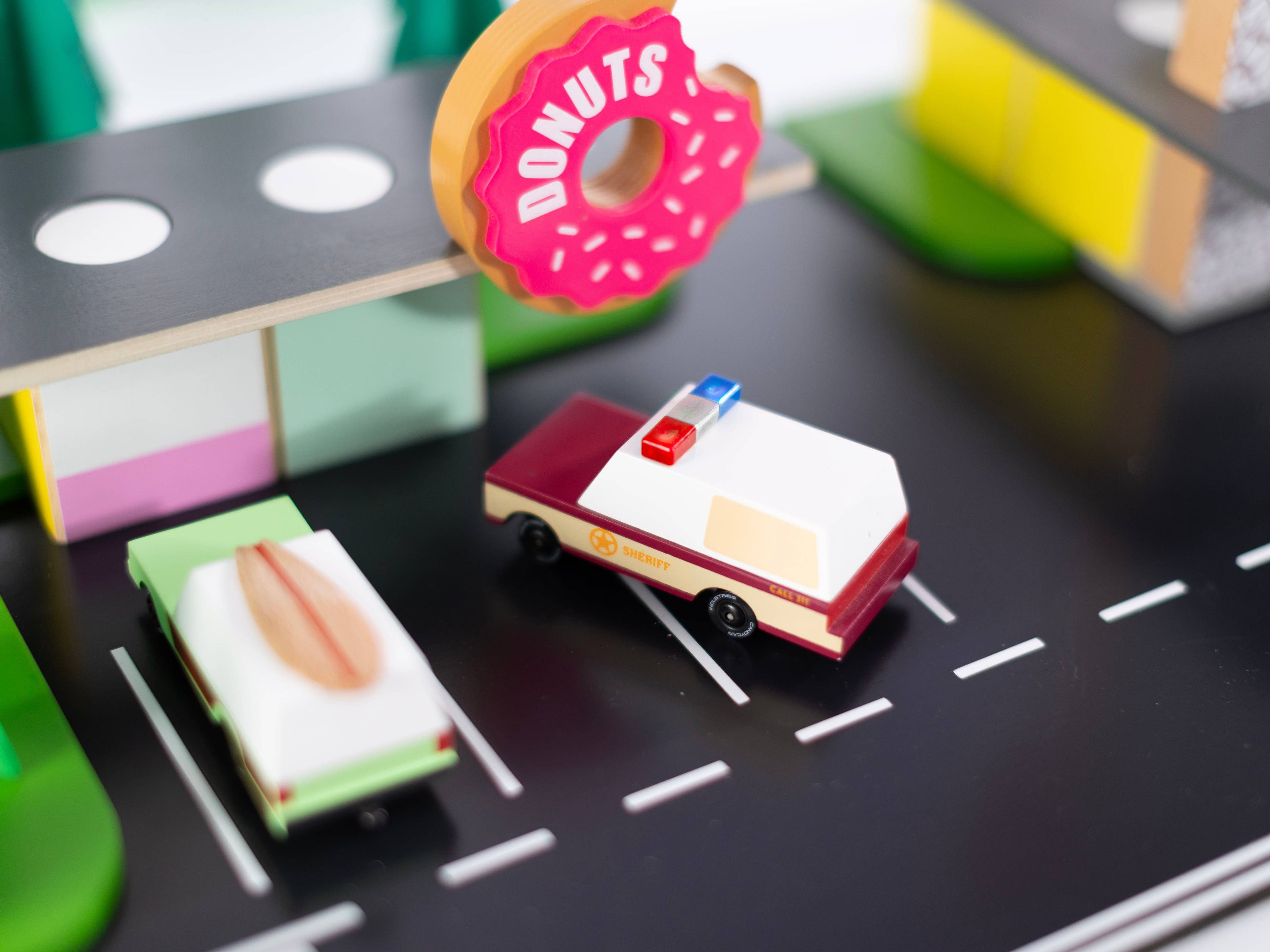 Candylab Toys - Sheriff Truck