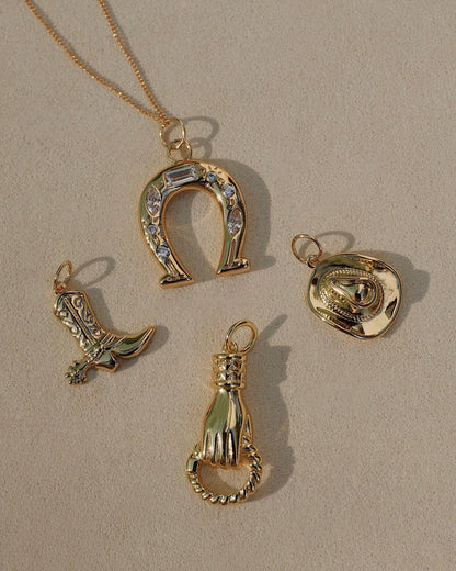 Mod + Jo - Grande Chantal Horseshoe Charm
