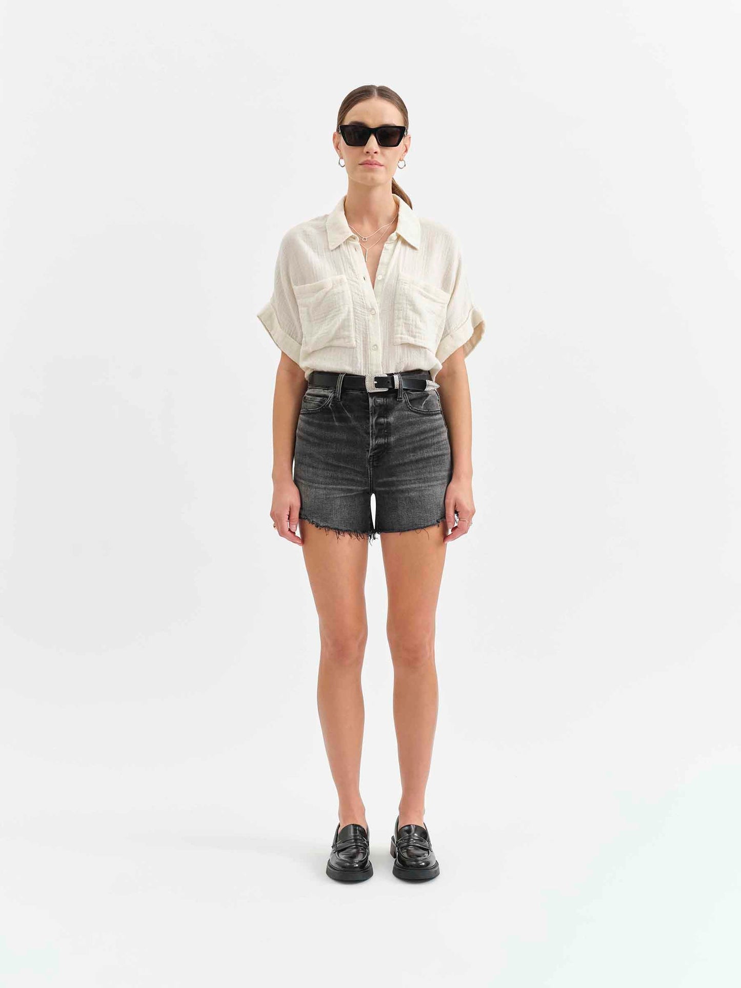 Daze Bottom Line High Rise Shorts - Raven Vintage