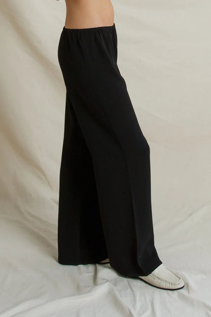 perfectwhitetee - georgia crepe easy pants - true black