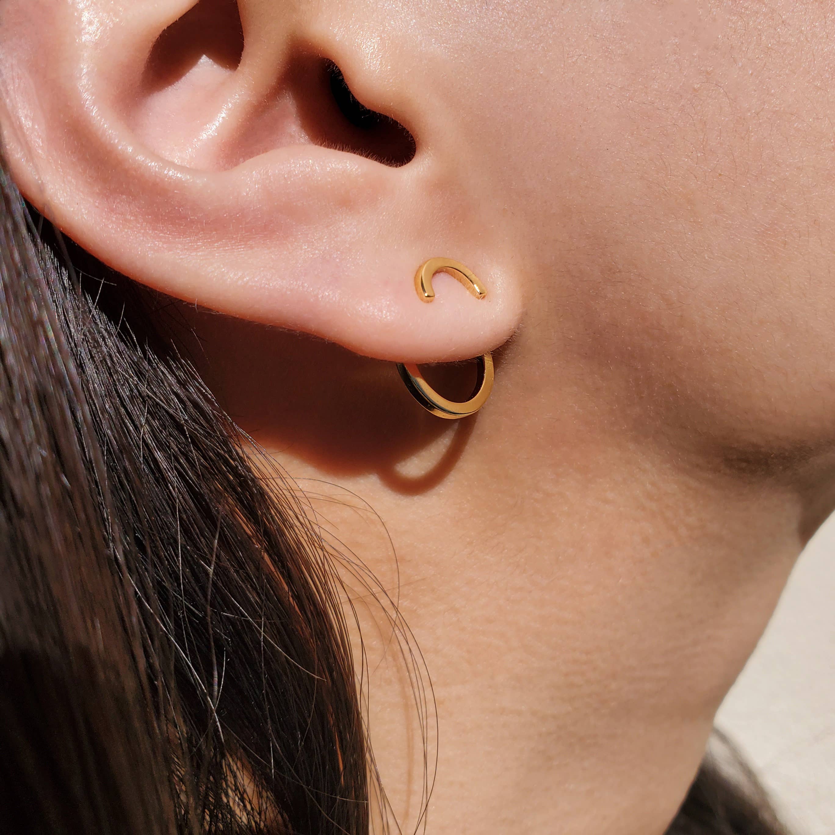 HolyBang Jewels - MINIMALIST CIRCLE EAR JACKET - E-ST1274