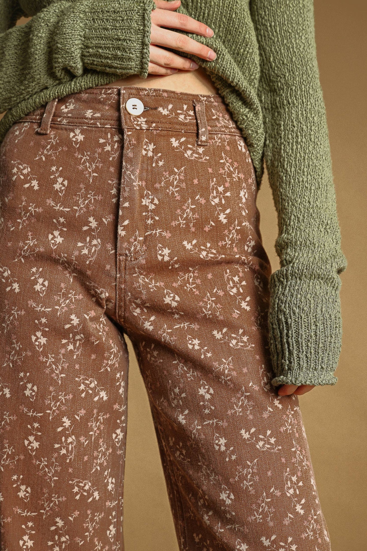 Tessa Floral Print Pants - Toasted Vanilla