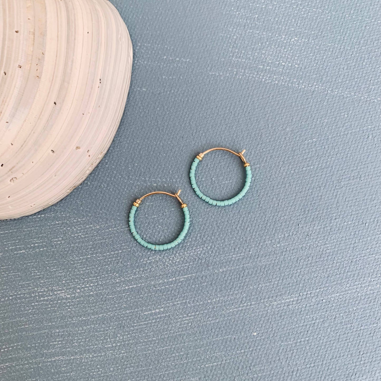 Alice Rise - Little single note beaded hoops, turquoise