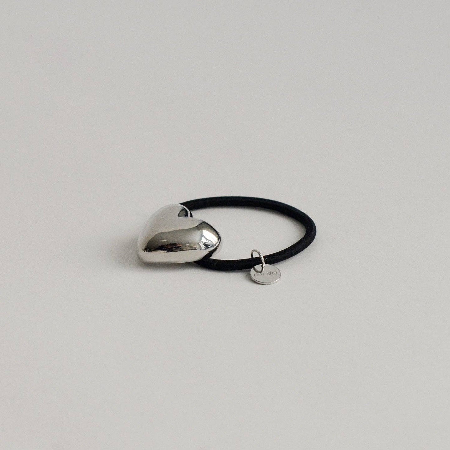 nar'sha - Heart-Shaped Metal Cuff Hair Tie | Silver