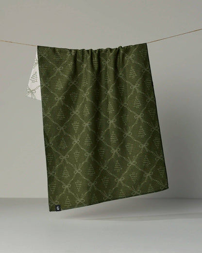 Geometry - Cedar Bows Luxe Kitchen Towel - Holiday 2026