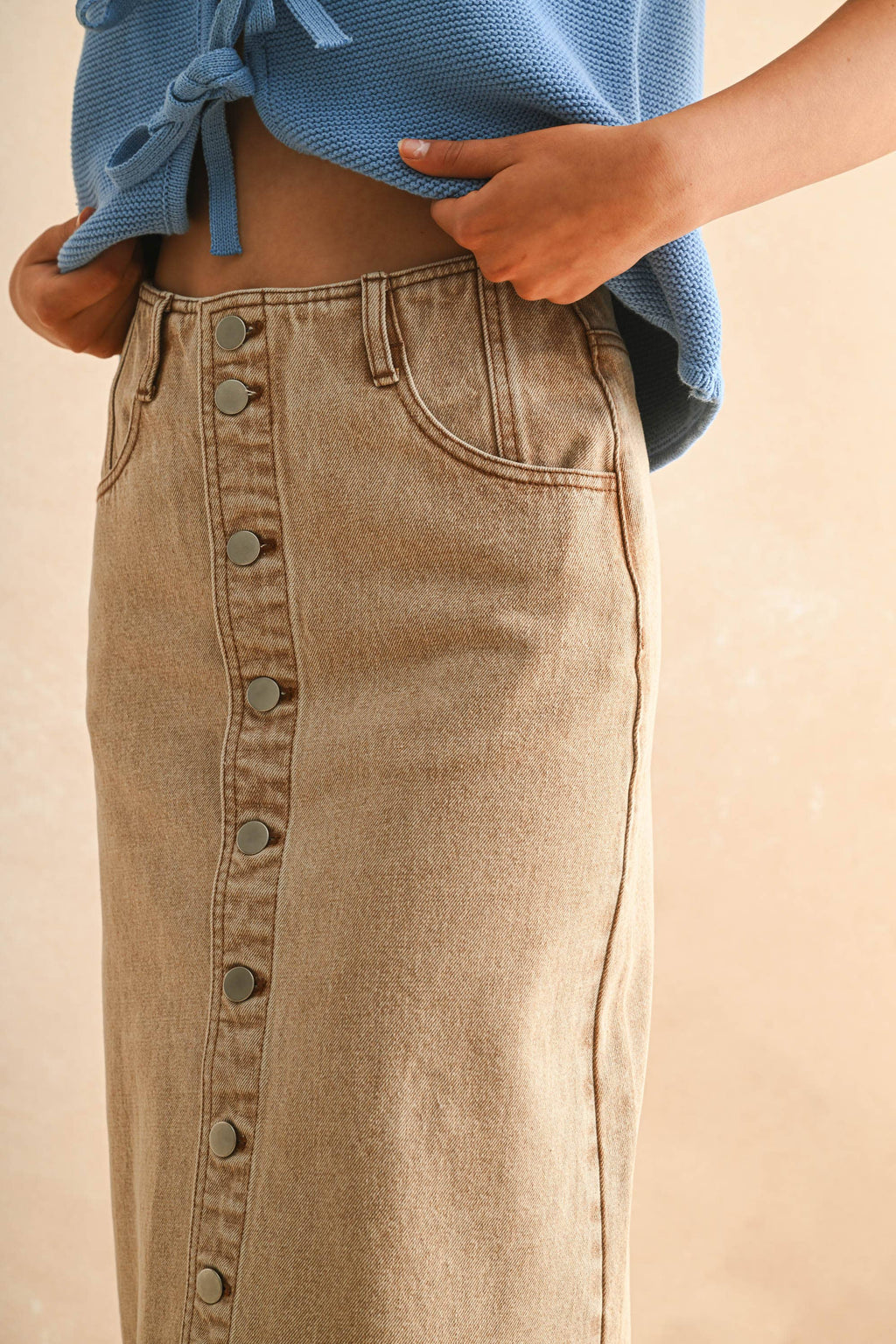 MIOU MUSE - BUTTON FRONT WASHED SKIRT