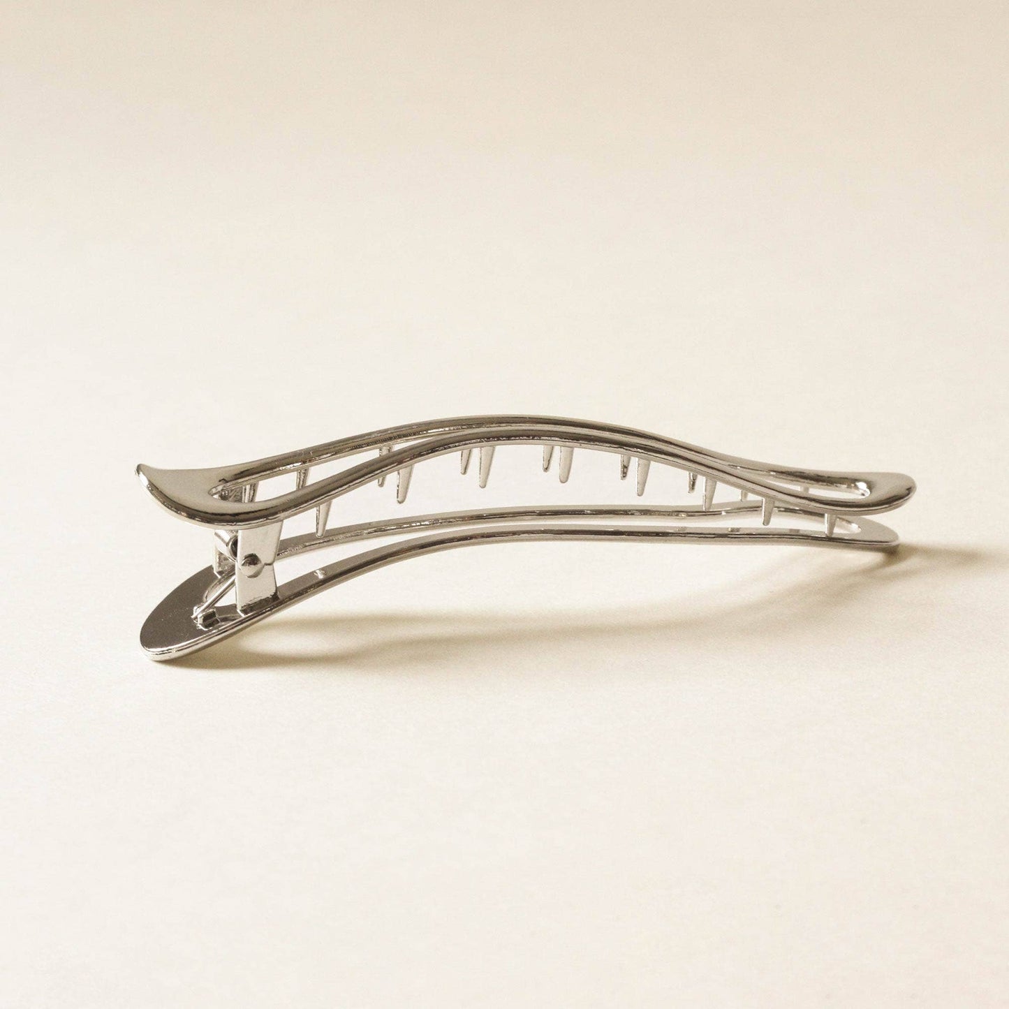 nar'sha - Long Metal Hair Claw Clip | Silver