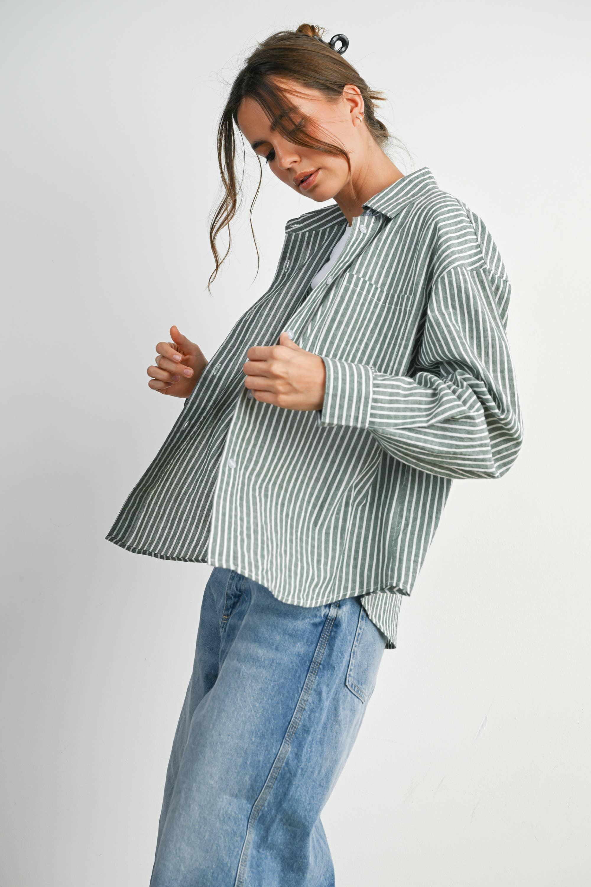BUTTERMELON - Cropped Striped Button-Up Collared Long Sleeve Top - Multiple Colors