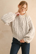 MIOU MUSE - SCALLOP EDGE CABLE KNIT CARDIGAN