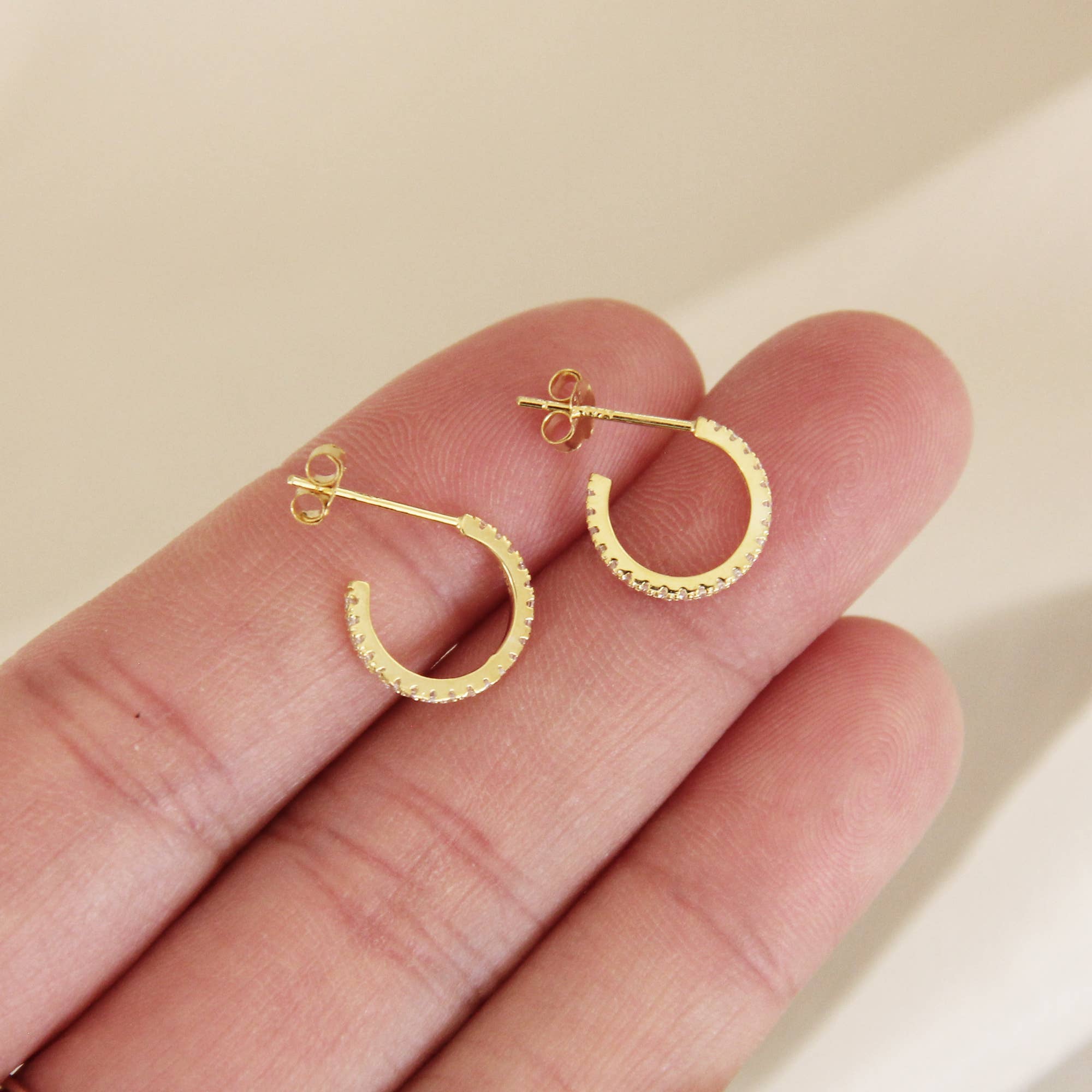 MAIVE - Naomi Semi Hoops