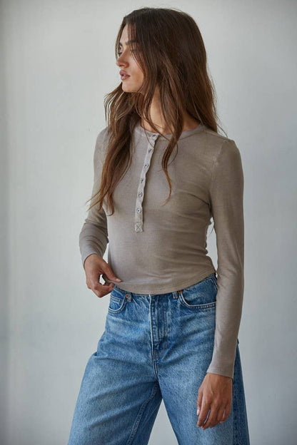 By Together - Knit Ribbed Crew Neck Long Sleeve Half Button Up Top