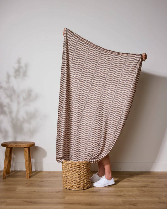 Geometry - Light Ridge Butter Blanket