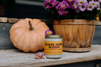 Dirt Road Candle Co - Where Mums Bloom Candle