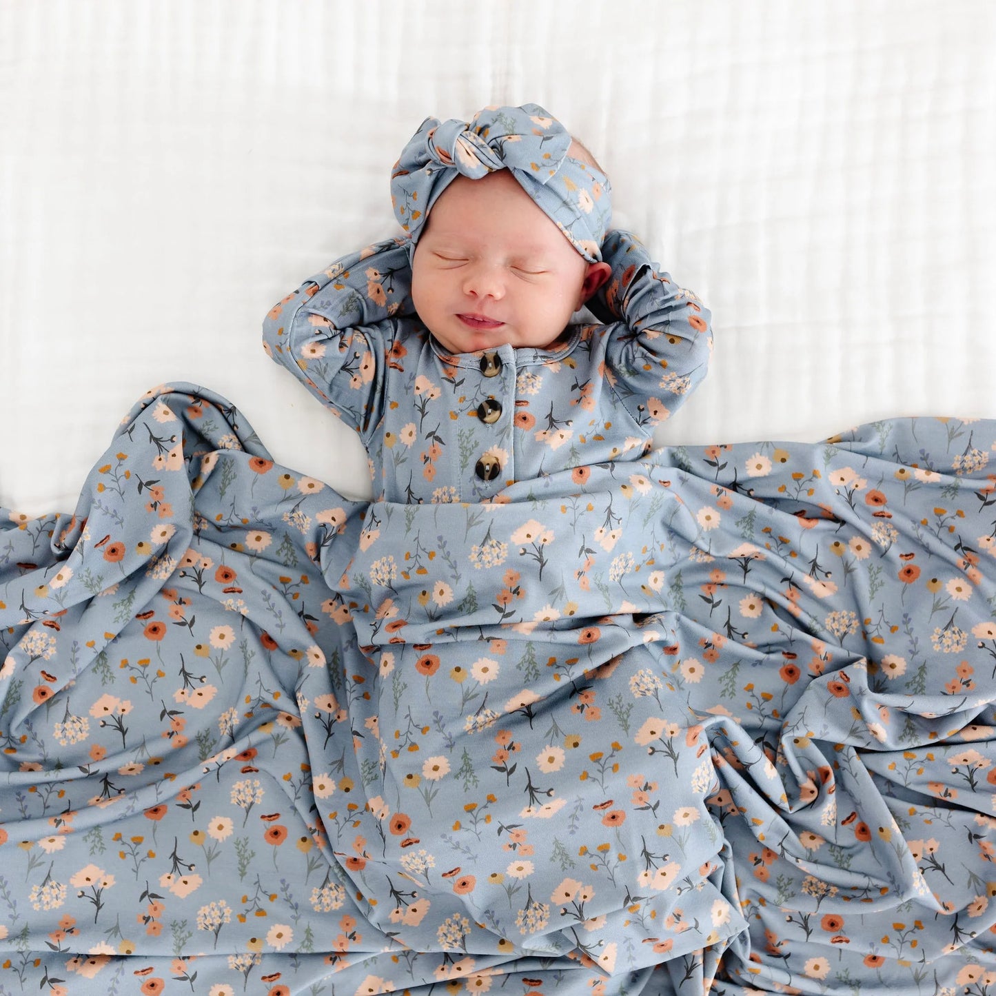 Lou Lou & Company Swaddle - Scarlet