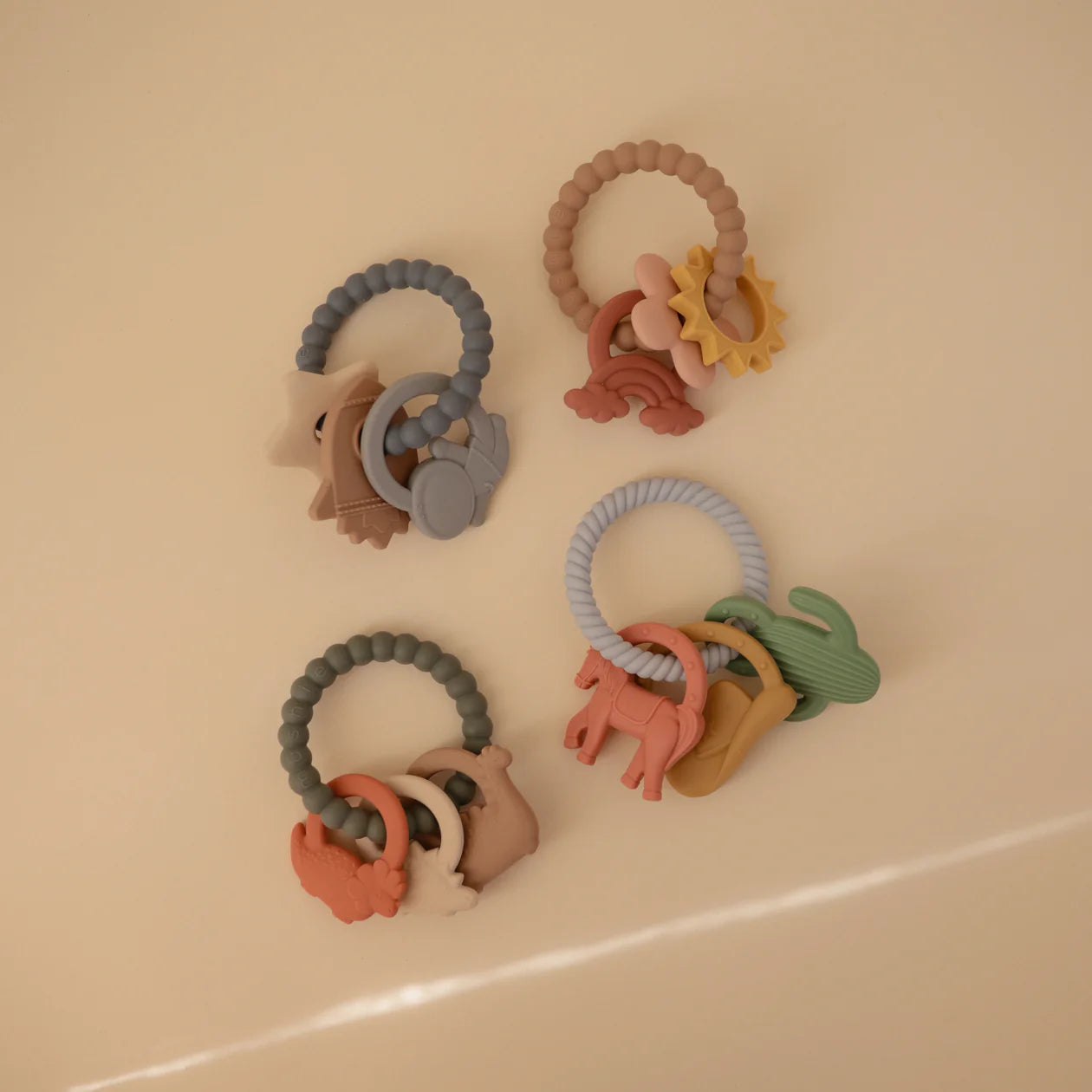 Mushie Western Teething Ring
