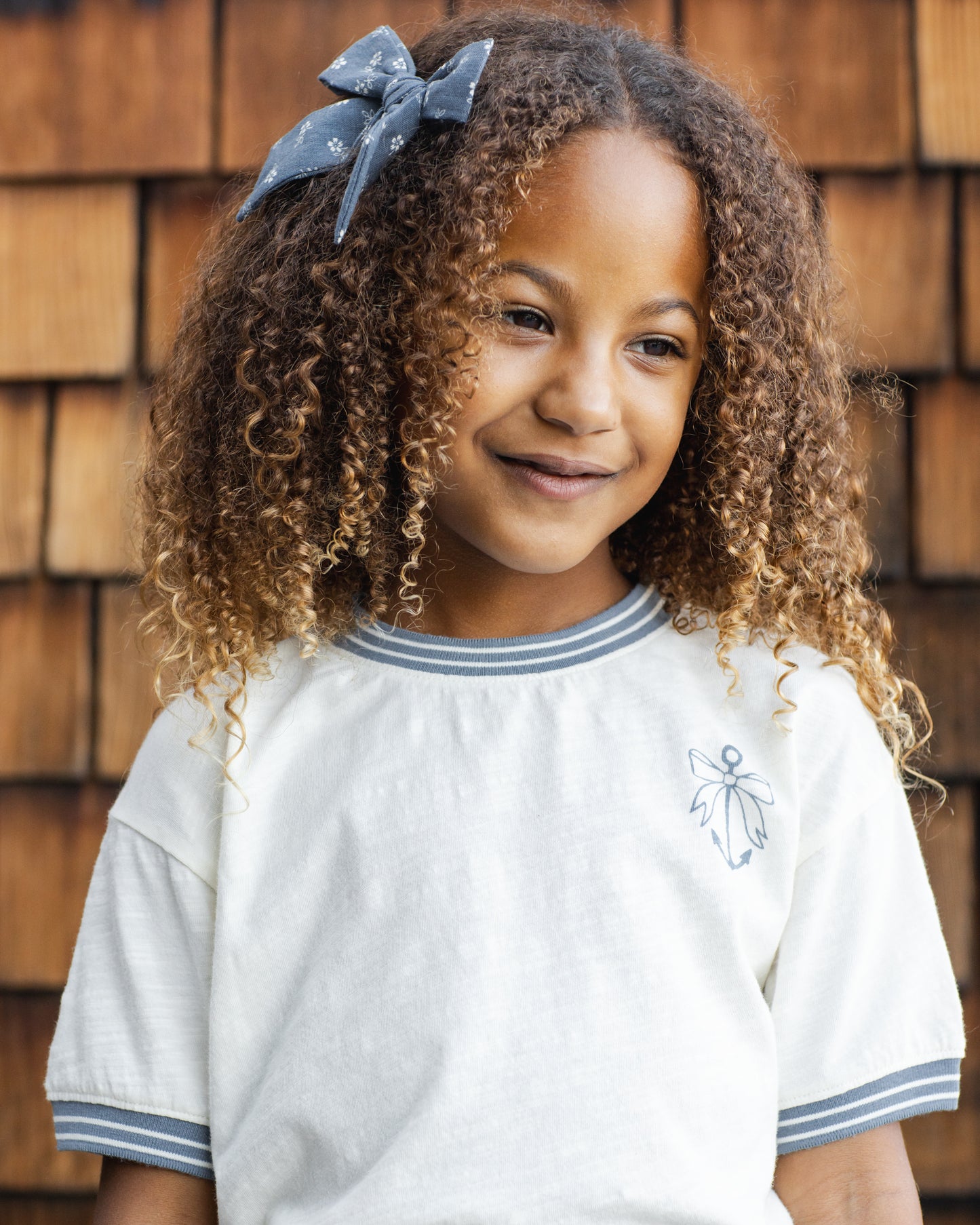 RYLEE + CRU RINGER TEE ANCHOR BOW