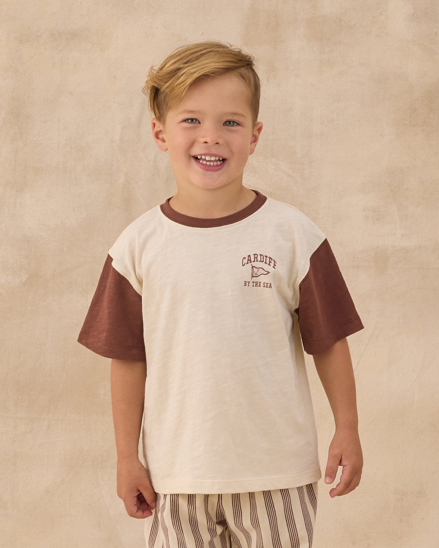 RYLEE + CRU CONTRAST SHORT SLEEVE TEE CARDIFF BY THE SEA