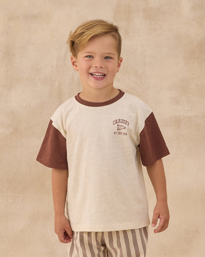 RYLEE + CRU CONTRAST SHORT SLEEVE TEE CARDIFF BY THE SEA