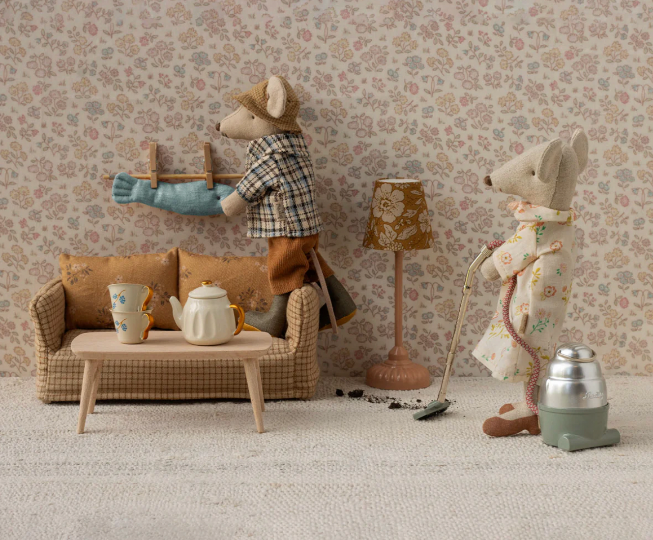 Maileg Couch Mouse - Mable