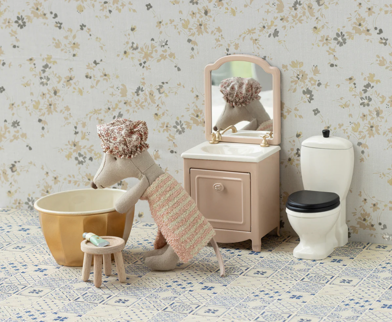 Maileg Wellness Mouse - Big Sister