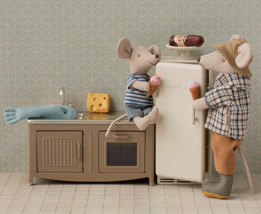 Maileg Fridge Mouse - Off White